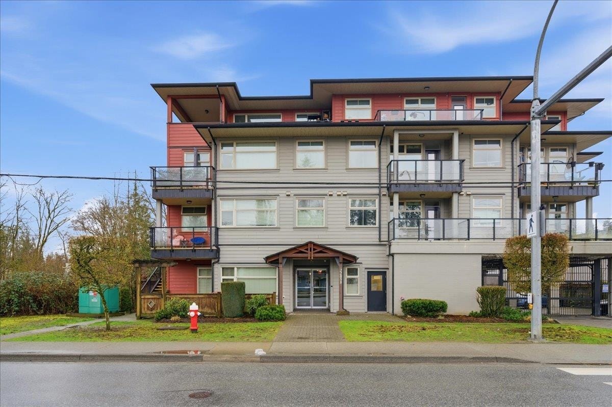 Apartment for sale in Maple Ridge, Maple Ridge, 207 22858 Lougheed Highway, 263121776 | Realtylink.org