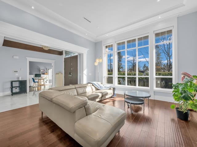 House for sale in Burnaby, Burnaby South, 4133 Victory Street, 263121800 | Realtylink.org