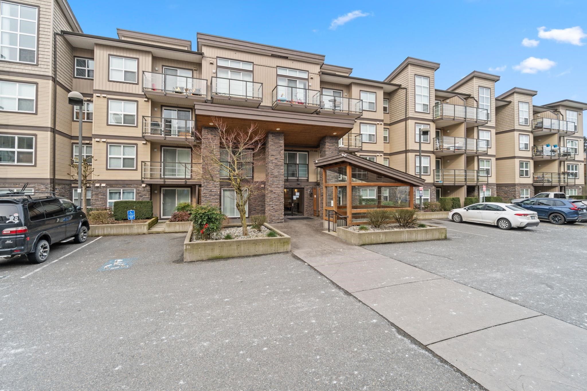 Apartment for sale in Abbotsford, Abbotsford, 210 30515 Cardinal Avenue, 263121809 | Realtylink.org