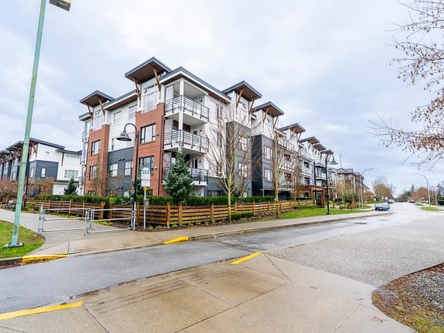 Apartment for sale in Langley, Langley, 204 22136 49 Avenue, 263121829 | Realtylink.org
