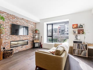 Apartment for sale in Port Moody, Port Moody, 311 83 Moody Street, 263121864 | Realtylink.org