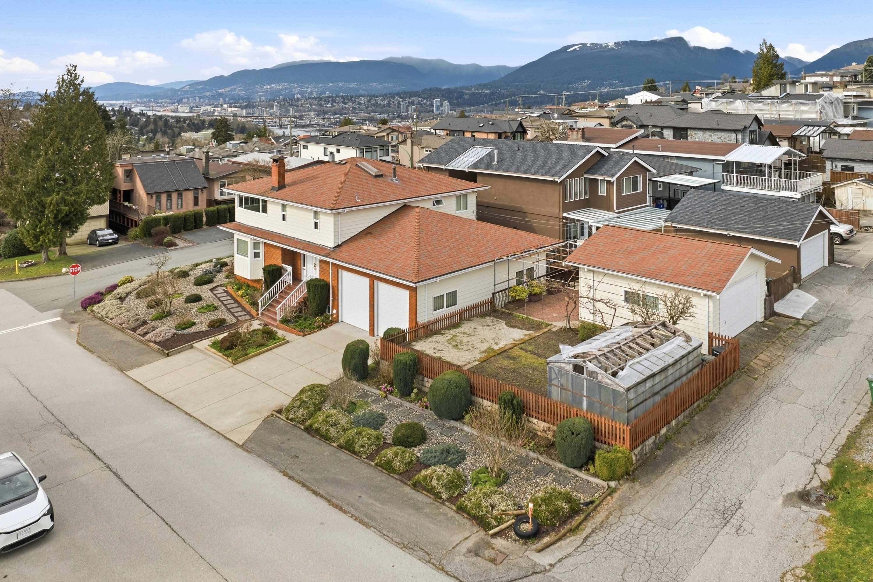 House for sale in Burnaby, Burnaby North, 5111 Pandora Street, 263121870 | Realtylink.org