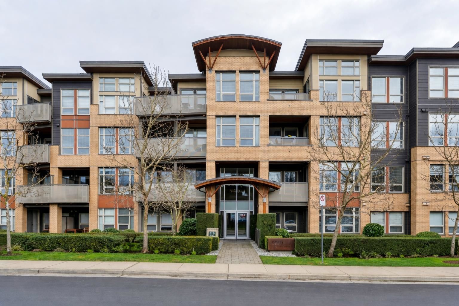 Apartment for sale in Delta, Tsawwassen, 106 1166 54a Street, 263121874 | Realtylink.org