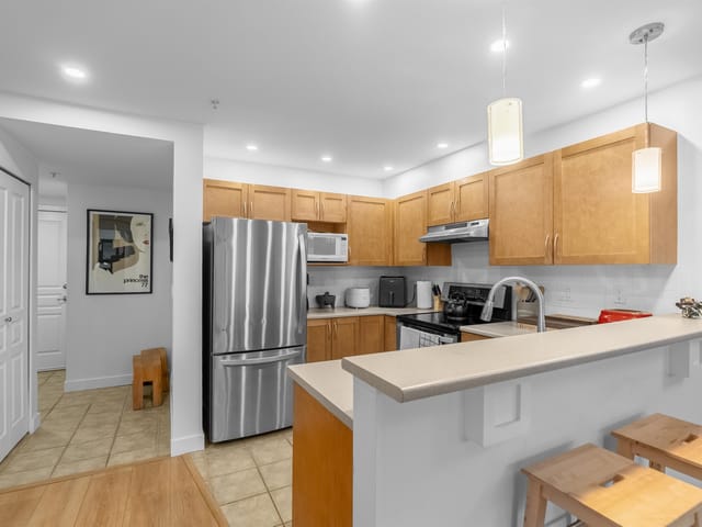 Apartment for sale in North Vancouver, North Vancouver, 302 333 East 1st Street, 263121941 | Realtylink.org