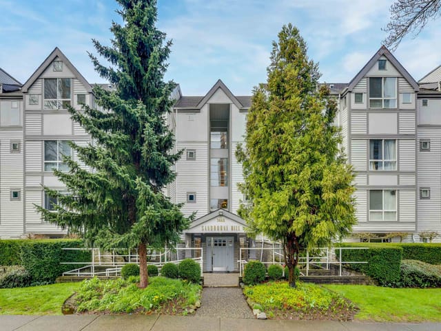 Apartment for sale in Burnaby, Burnaby South, 209 7465 Sandborne Avenue, 263121956 | Realtylink.org