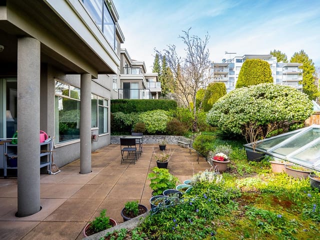 Apartment for sale in West Vancouver, West Vancouver, 204 1765 Marine Drive, 263121959 | Realtylink.org