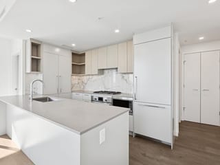 Apartment for sale in Burnaby, Burnaby South, 401 6468 Willingdon Avenue, 263121963 | Realtylink.org