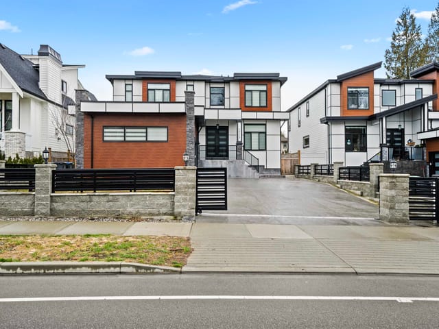 House for sale in Surrey, North Surrey, 16117 108 Avenue, 263121970 | Realtylink.org