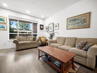 Apartment for sale in Abbotsford, Abbotsford, 105 33540 Mayfair Avenue, 263121975 | Realtylink.org