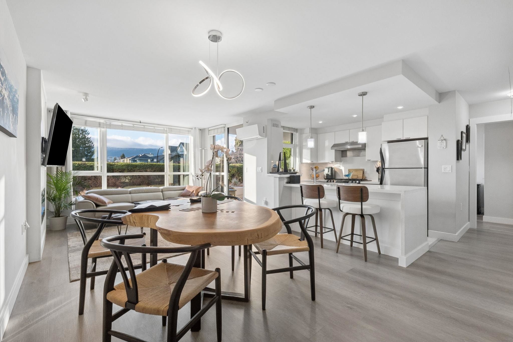 Apartment for sale in North Vancouver, North Vancouver, 308 160 W 3rd Street, 263121998 | Realtylink.org