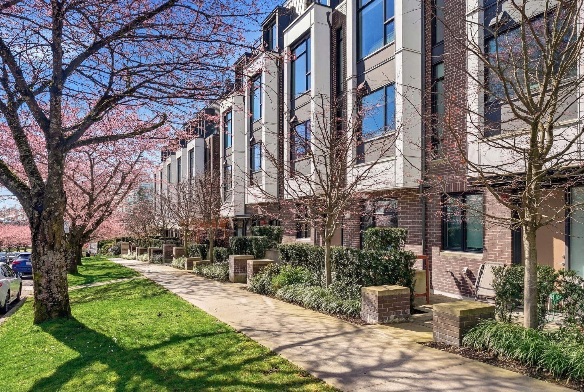 Townhouse for sale in Vancouver, Vancouver West, 7623 Yukon Street, 263122072 | Realtylink.org