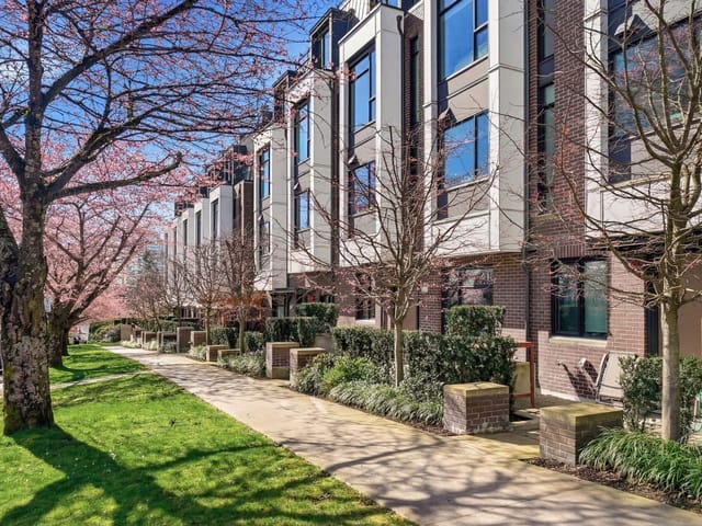 Townhouse for sale in Vancouver, Vancouver West, 7623 Yukon Street, 263122072 | Realtylink.org