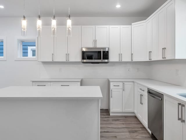 House for sale in Harrison Hot Springs, Harrison Lake, 34 750 Hot Springs Road, 263122099 | Realtylink.org