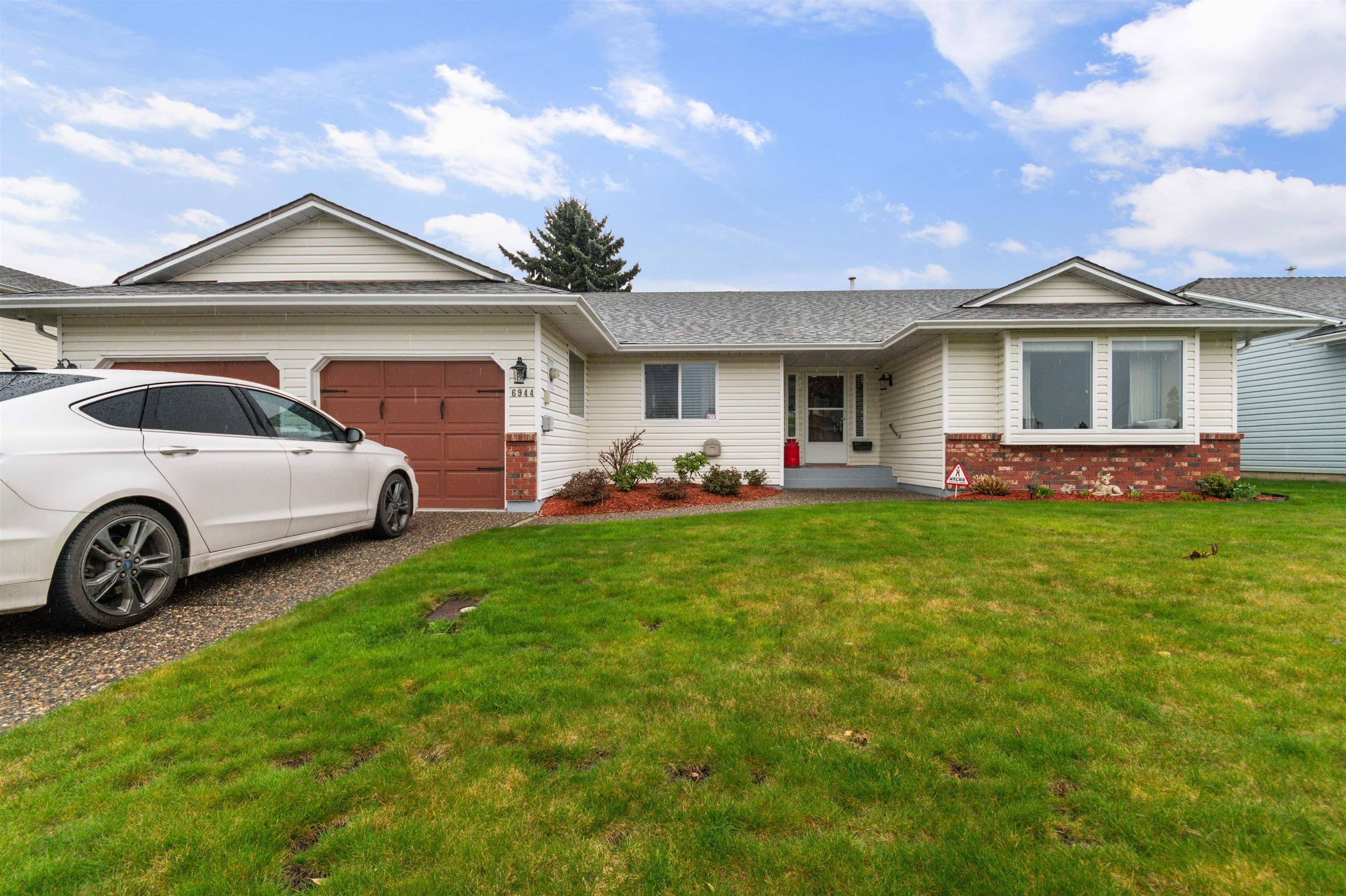 House for sale in Chilliwack, Sardis, 6944 Coach Lamp Drive, 263122146 | Realtylink.org