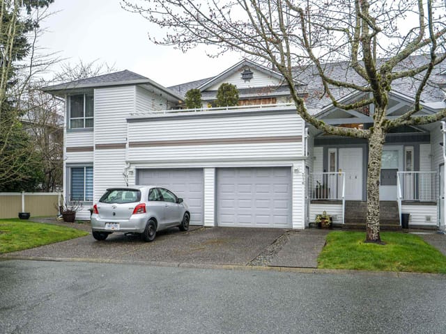 Townhouse for sale in Surrey, North Surrey, 216 13895 102 Avenue, 263122149 | Realtylink.org
