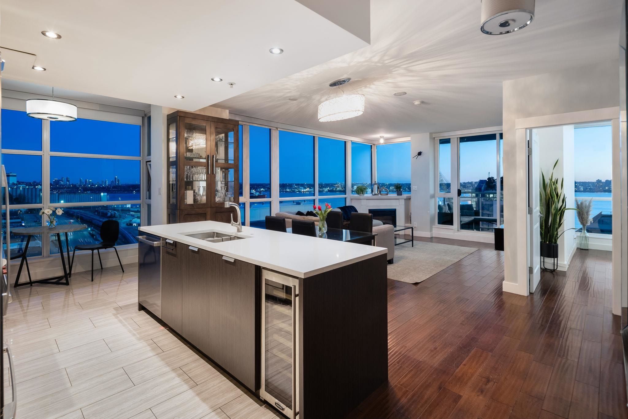 Apartment for sale in North Vancouver, North Vancouver, 1603 188 E Esplanade Street, 263122153 | Realtylink.org