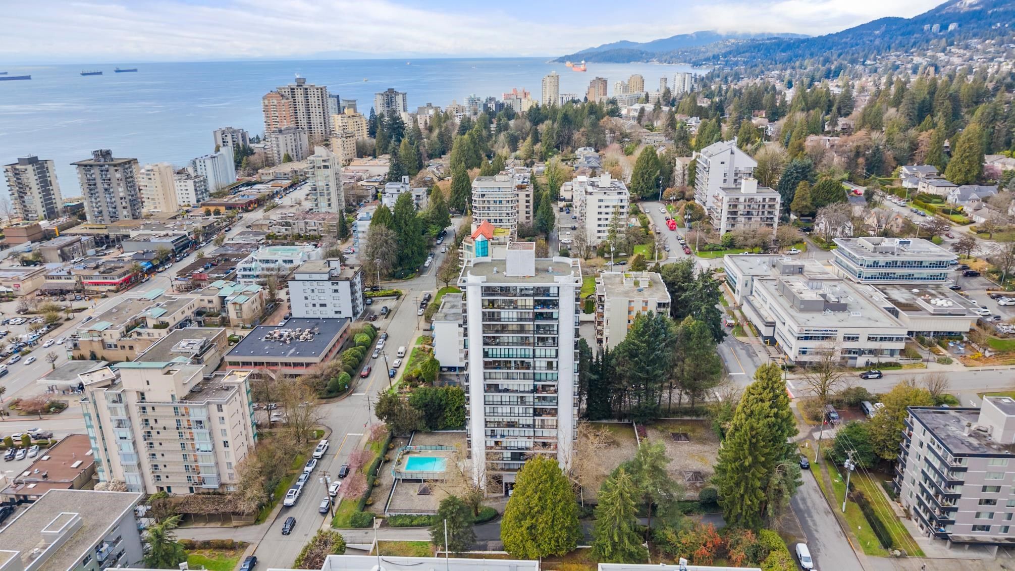 Apartment for sale in West Vancouver, West Vancouver, 704 650 16th Street, 263122227 | Realtylink.org