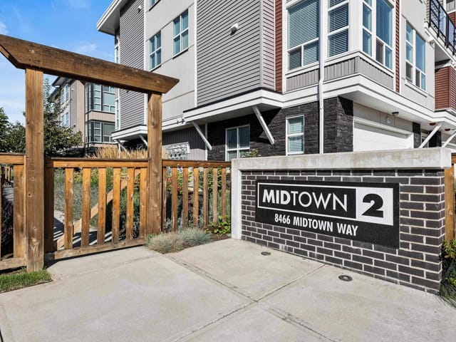 Townhouse for sale in Chilliwack, Chilliwack, 15 8466 Midtown Way, 263122240 | Realtylink.org