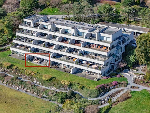 Apartment for sale in West Vancouver, West Vancouver, 11 2238 Folkestone Way, 263122254 | Realtylink.org