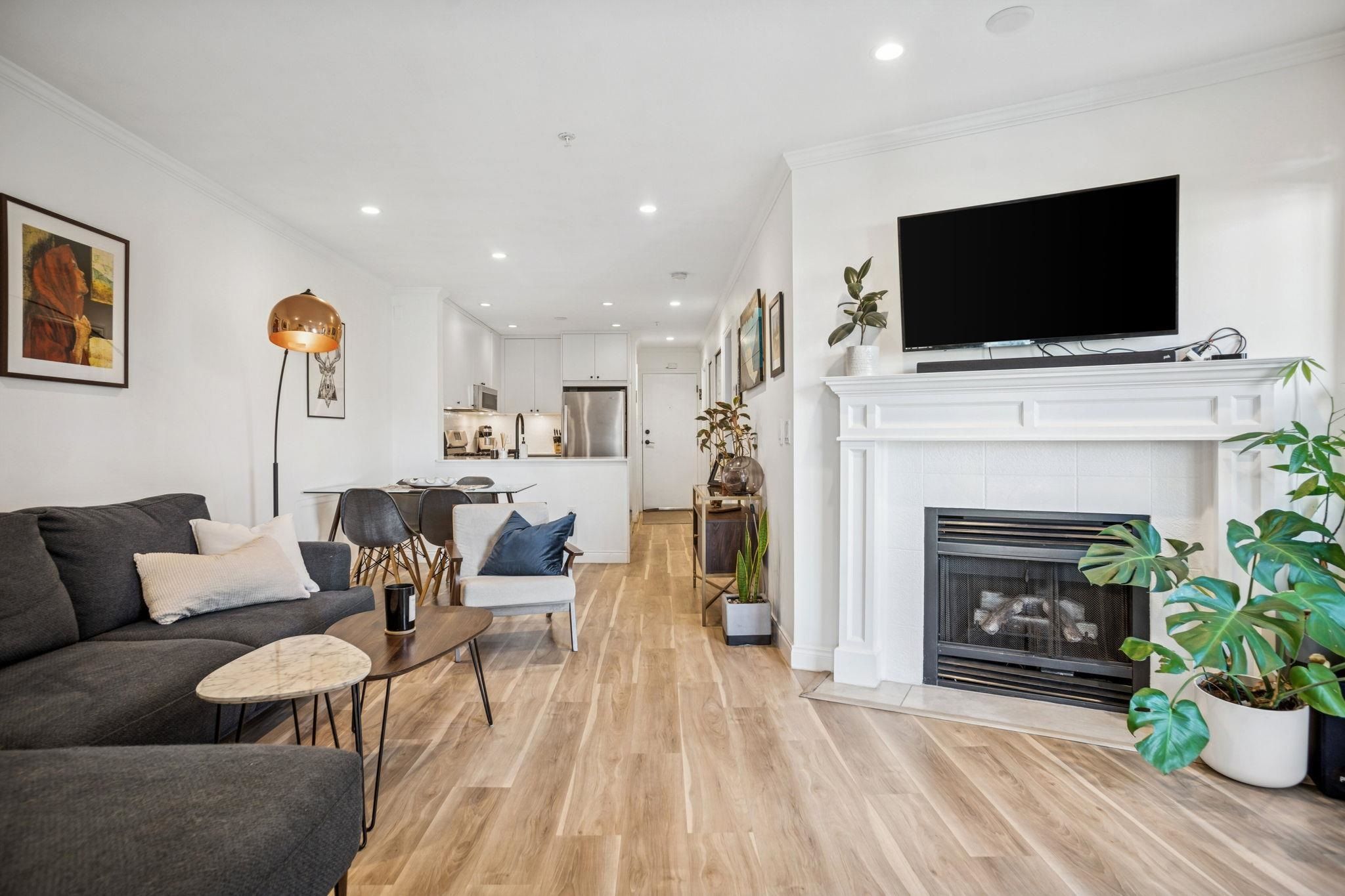 Apartment for sale in Vancouver, Vancouver East, 305 688 E 16th Avenue, 263122304 | Realtylink.org