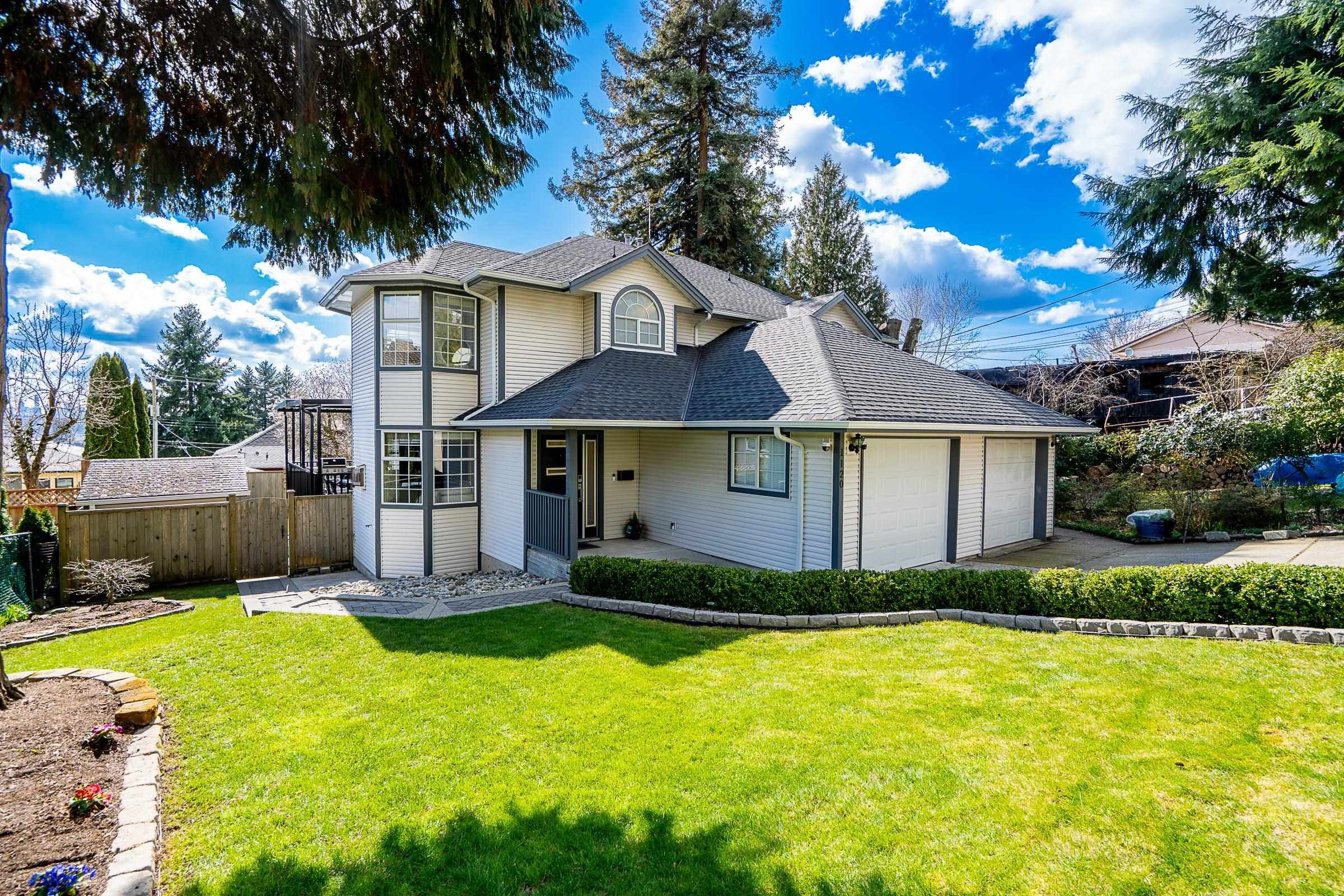 1/2 Duplex for sale in Coquitlam, Coquitlam, 1120 Hachey Avenue, 263122321 | Realtylink.org