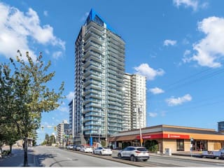 Apartment for sale in White Rock, South Surrey White Rock, 2304 1588 Johnston Road, 263122365 | Realtylink.org