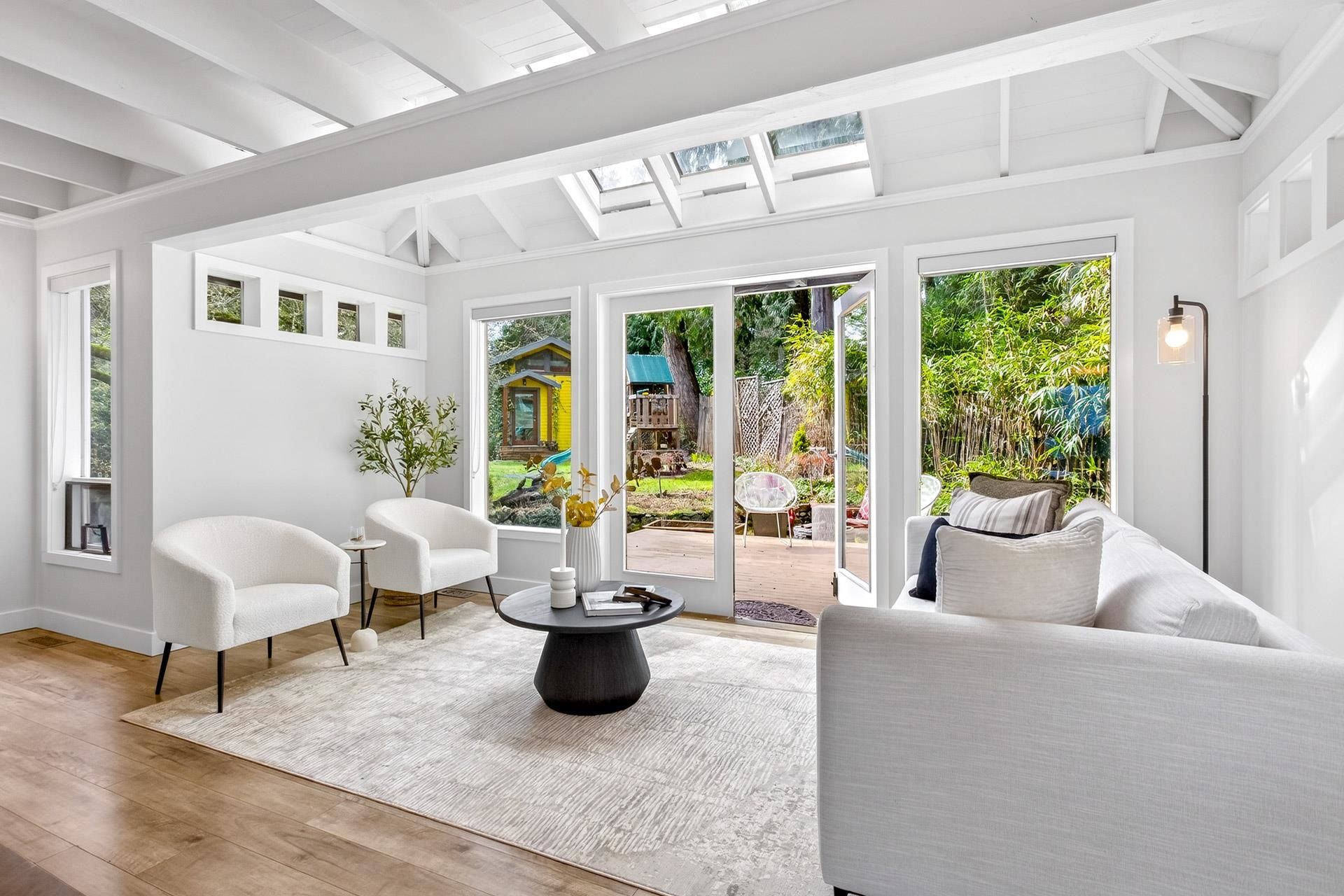 House for sale in Bowen Island, Bowen Island, 1255 Deer Walk, 263122385 | Realtylink.org