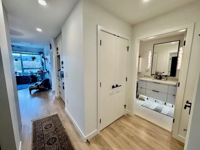 Apartment for sale in Port Moody, Port Moody, 505 3018 St George Street, 263122400 | Realtylink.org