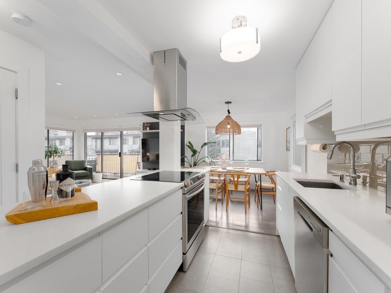 Apartment for sale in North Vancouver, North Vancouver, 103 127 E 4th Street, 263122402 | Realtylink.org