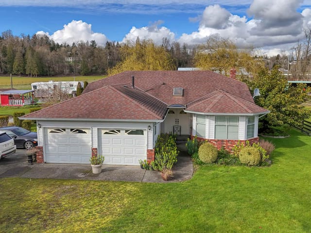 House for sale in Surrey, South Surrey White Rock, 18167 16 Avenue, 263122408 | Realtylink.org