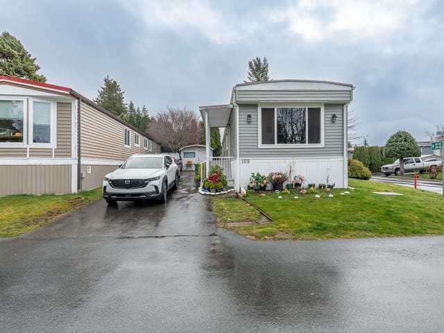 Manufactured Home for sale in Langley, Langley, 109 3655 244 Street, 263122521 | Realtylink.org