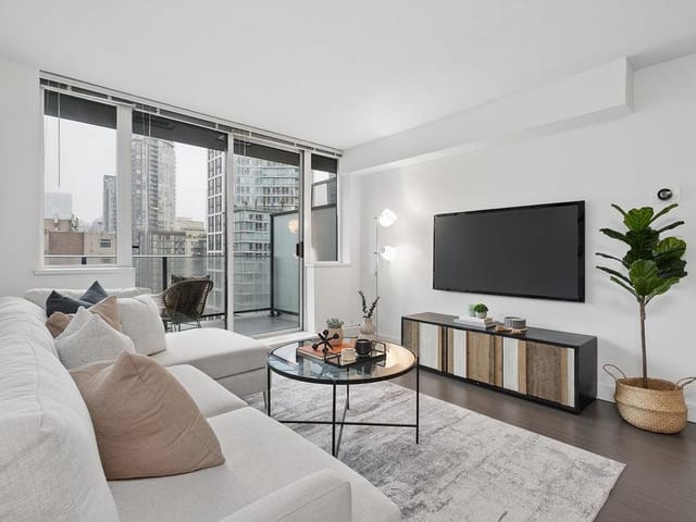 Apartment for sale in Vancouver, Vancouver West, 902 1325 Rolston Street, 263122552 | Realtylink.org