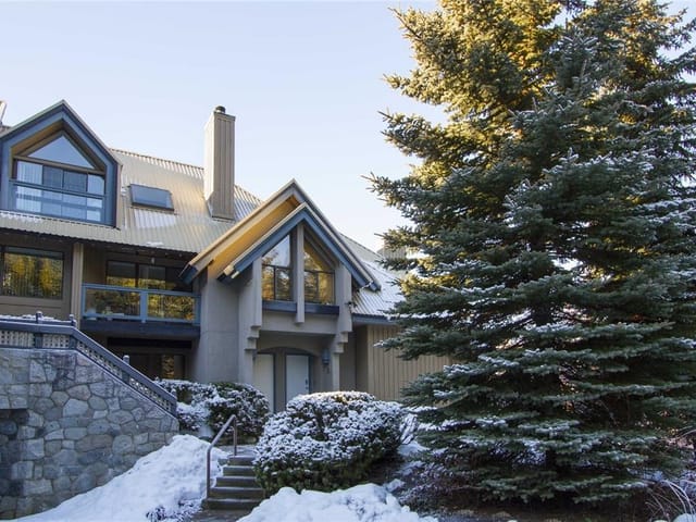 Townhouse for sale in Whistler, Whistler, 8 4857 Painted Cliff Road, 263122700 | Realtylink.org