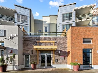 Apartment for sale in Surrey, South Surrey White Rock, 219 15735 Croydon Drive, 263122724 | Realtylink.org