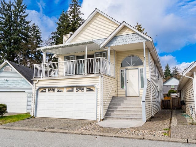 House for sale in Coquitlam, Coquitlam, 18 2865 Glen Drive, 263122812 | Realtylink.org