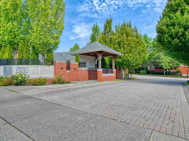 Townhouse for sale in Surrey, Cloverdale, 100 19505 68a Avenue, 263122910 | Realtylink.org