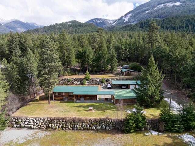 House for sale in D'Arcy, Pemberton, 9660 Devine Street, 263122943 | Realtylink.org