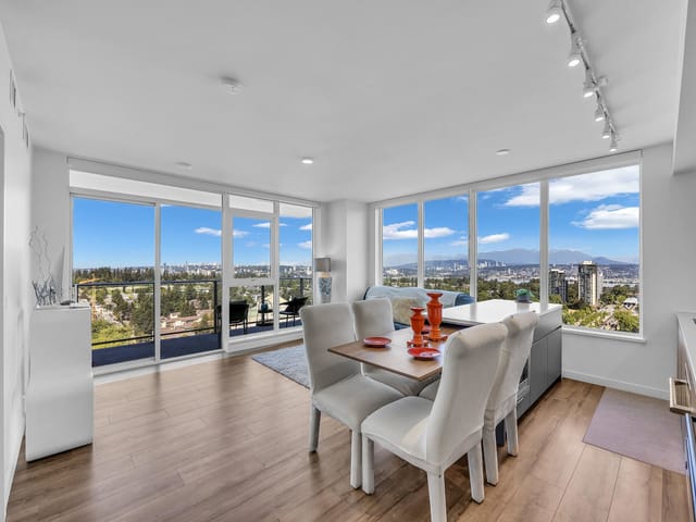 Apartment for sale in Surrey, North Surrey, 2202 13428 105 Avenue, 263122956 | Realtylink.org