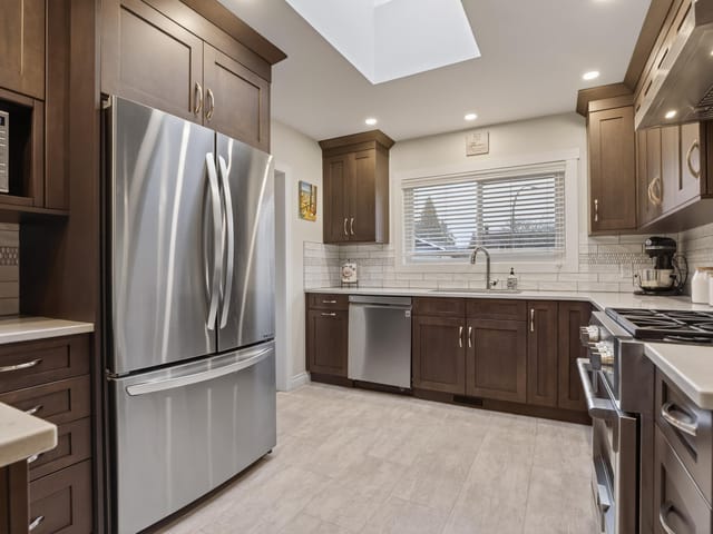 House for sale in Port Moody, Port Moody, 820 Ballantrae Court, 263122971 | Realtylink.org