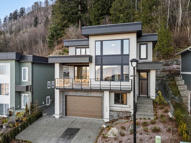 House for sale in Chilliwack, Sardis, 5504 Maclachlan Place, 263122987 | Realtylink.org