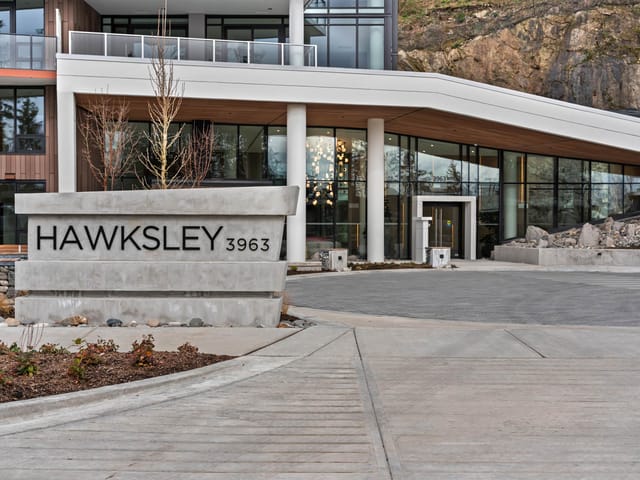 Apartment for sale in West Vancouver, West Vancouver, 202 3963 Uplands Way, 263123043 | Realtylink.org