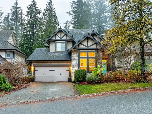 House for sale in Port Moody, Port Moody, 30 Hawthorn Drive, 263123088 | Realtylink.org