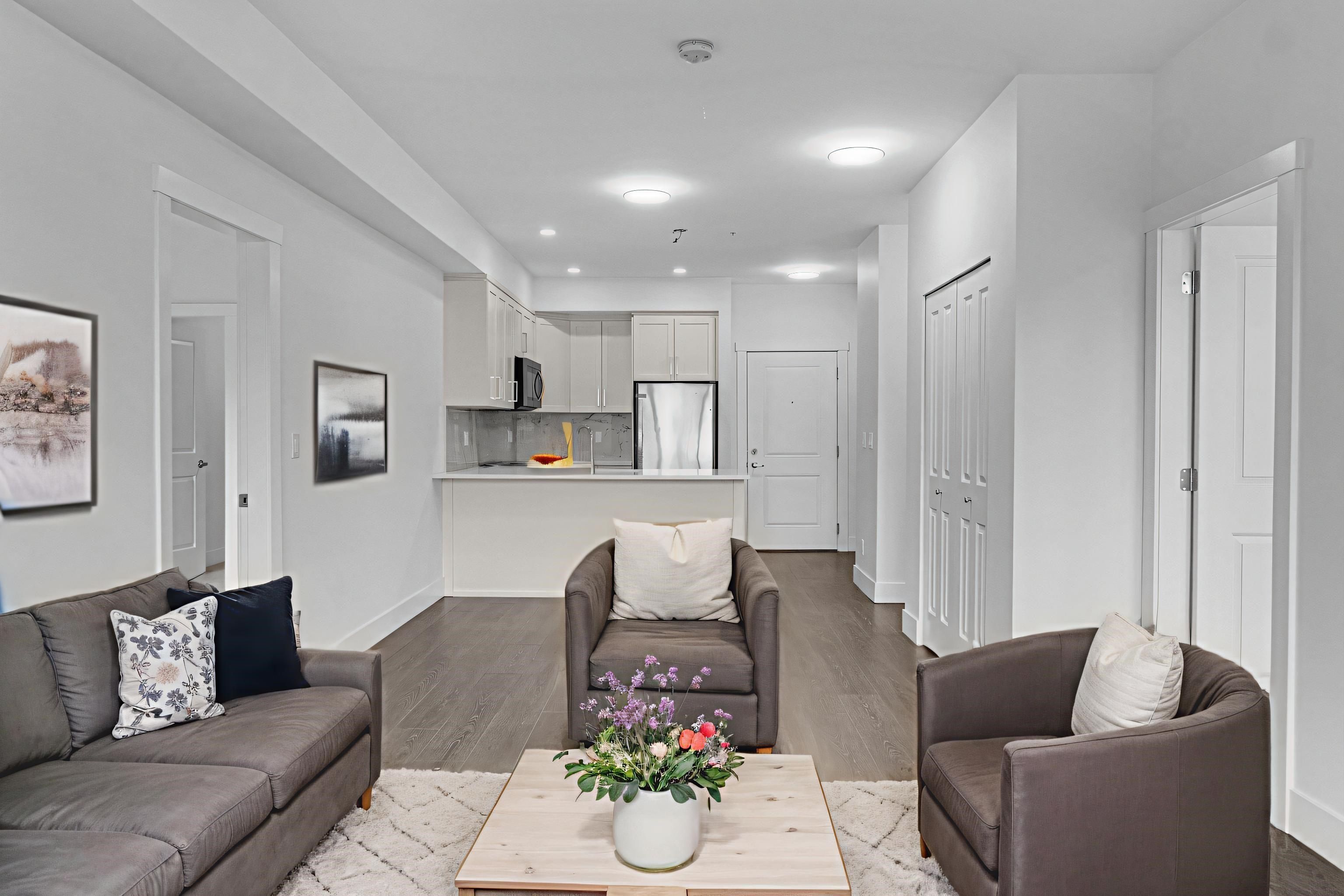 Apartment for sale in Surrey, North Surrey, 204 9983 E Barnston Drive, 263123103 | Realtylink.org