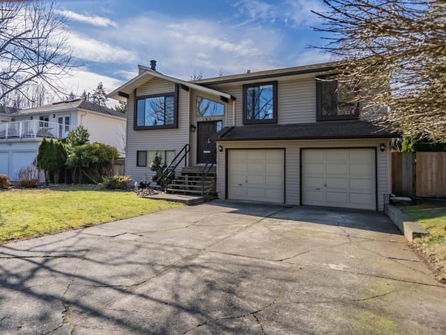 House for sale in Surrey, South Surrey White Rock, 1981 158a Street, 263123120 | Realtylink.org