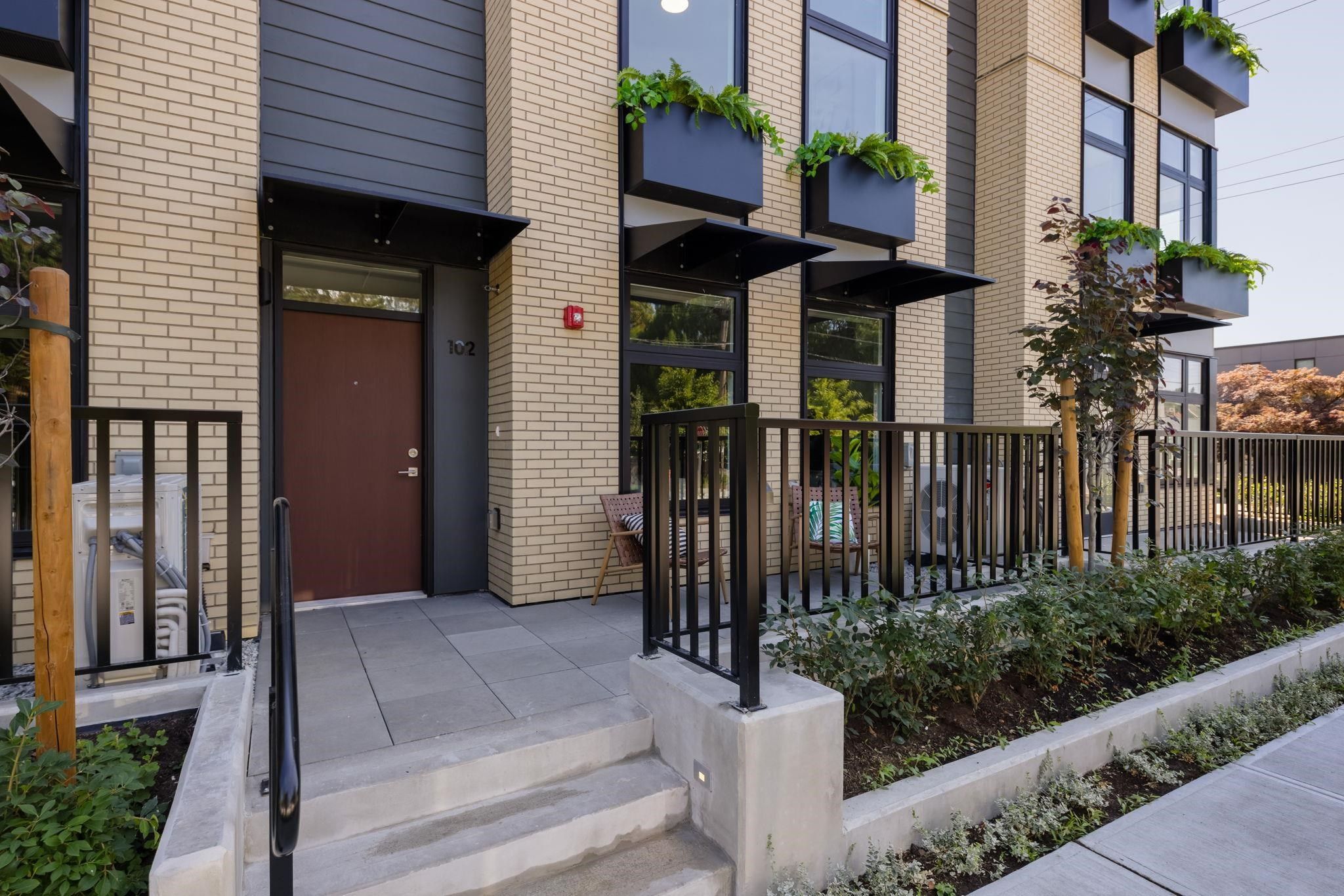 Townhouse for sale in North Vancouver, North Vancouver, 102 342 Mountain Highway, 263123131 | Realtylink.org