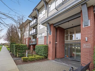 Apartment for sale in Surrey, Cloverdale, 101 19201 66a Avenue, 263123162 | Realtylink.org