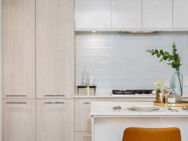 Apartment for sale in North Vancouver, North Vancouver, 1402 680 Seylynn Crescent, 263123378 | Realtylink.org