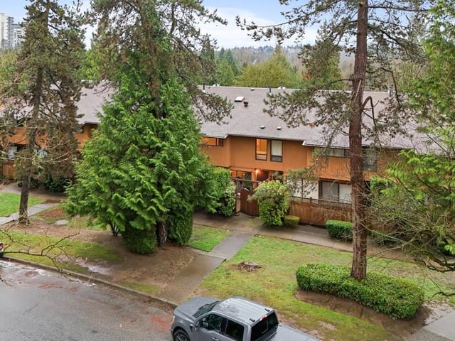 Townhouse for rent in Burnaby, Burnaby North, 9024 Centaurus Circle, 263123400 | Realtylink.org
