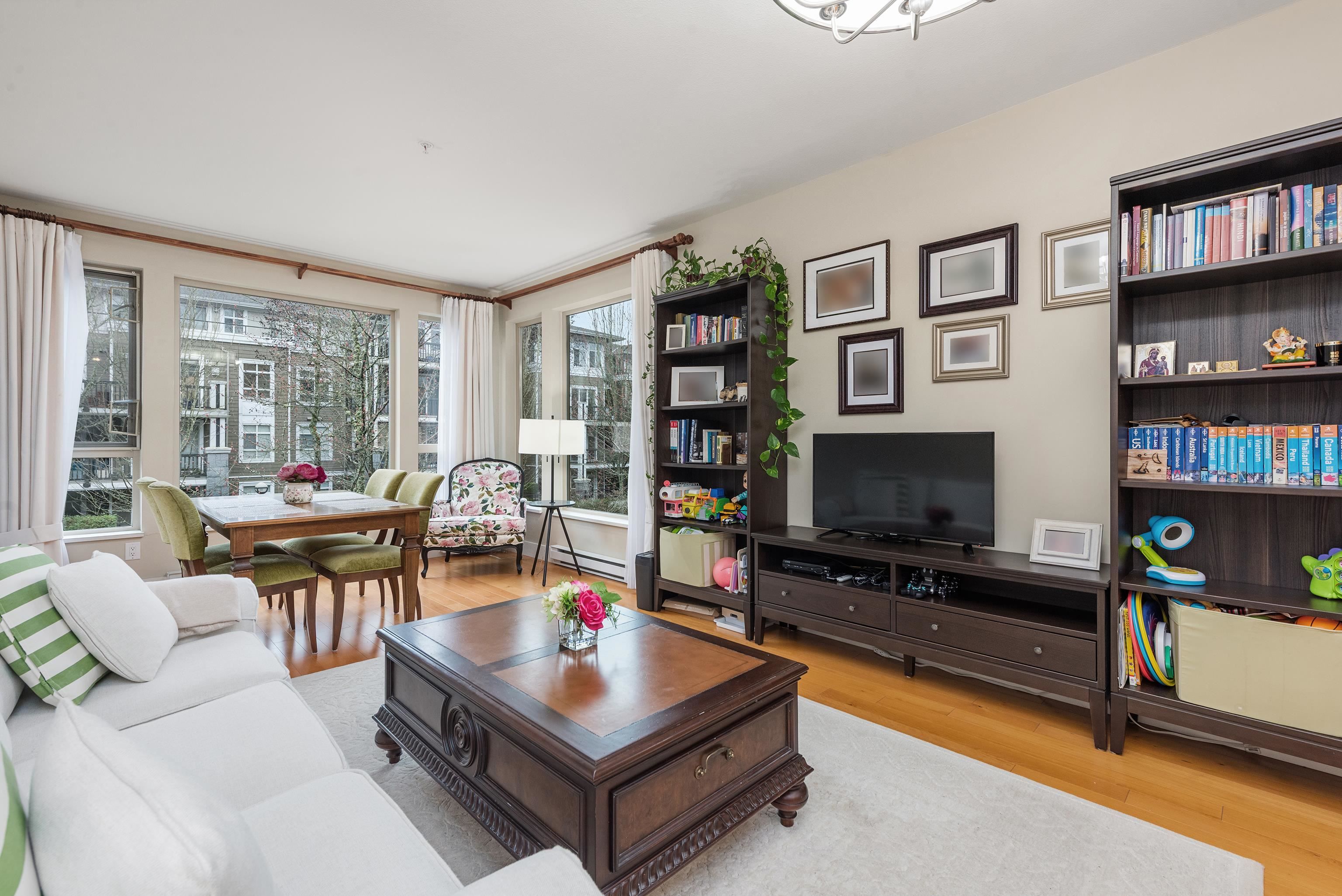 Apartment for sale in Vancouver, Vancouver West, 202 6268 Eagles Drive, 263123458 | Realtylink.org