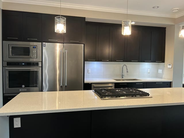 Townhouse for rent in Surrey, Cloverdale, 16488 64 Avenue, 263123468 | Realtylink.org